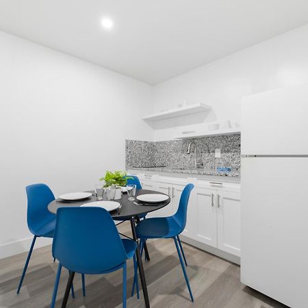 Radiant Unit With Parking And Pool - M26 Apartment Hollywood Luaran gambar